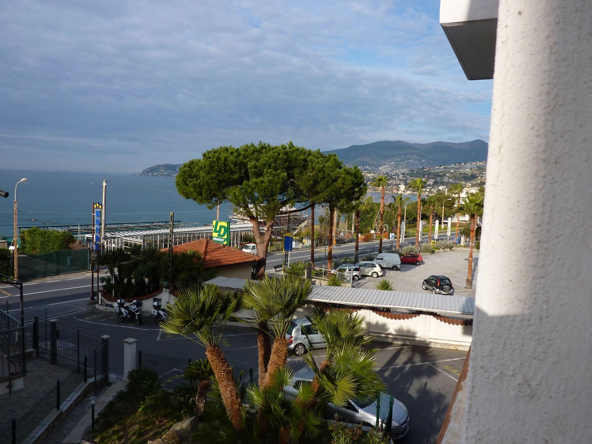 Hotel Ariston Montecarlo
