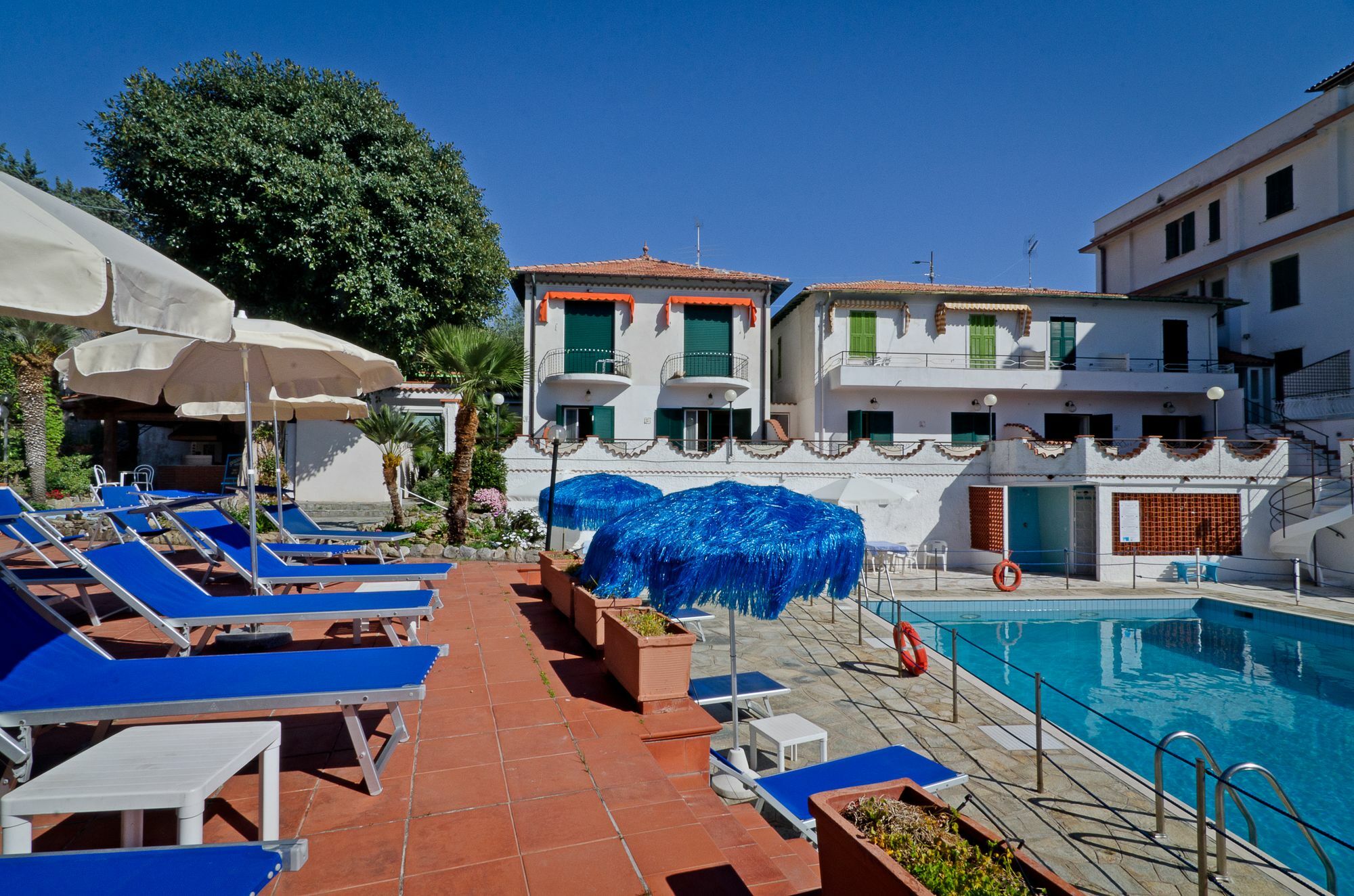 Hotel Ariston Montecarlo 3*